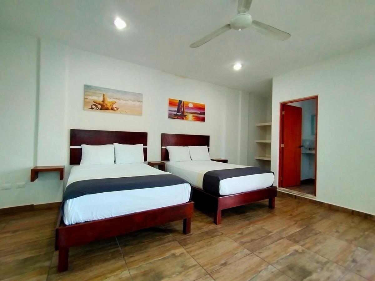 Jose Y Glendy Hotel 3*